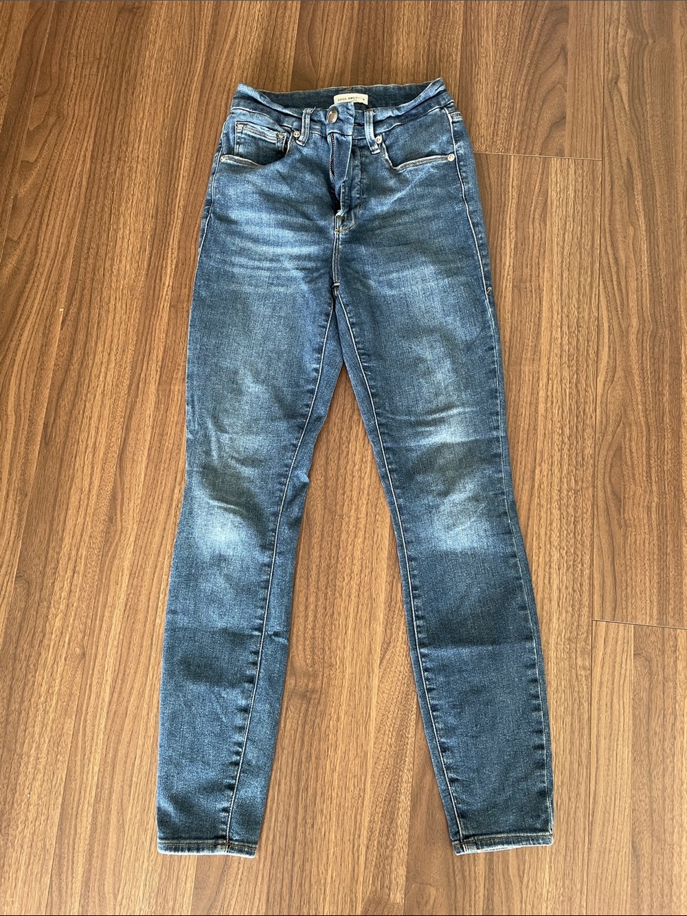 Good American Blue Skinny Jeans with Faded Wash